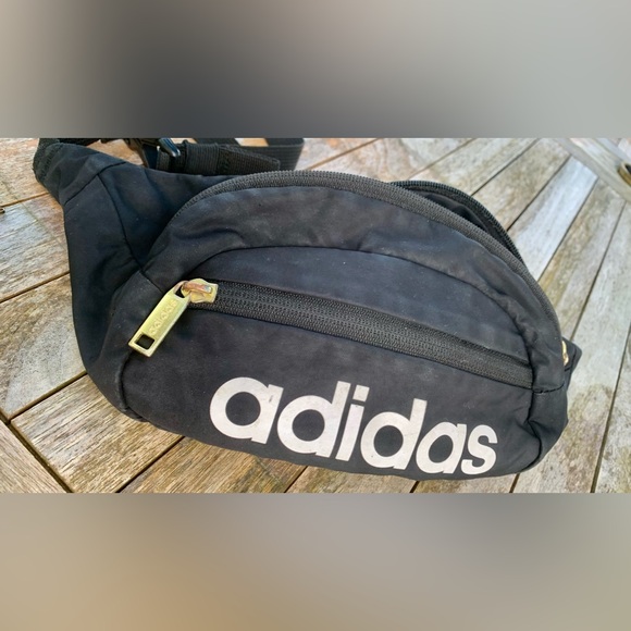 Addidas Fanny pack - Picture 6 of 10
